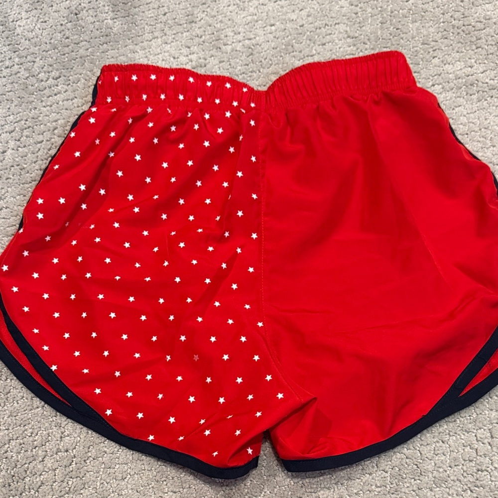 Nike Red and Black Star Pattern Shorts - Picture 5 of 5